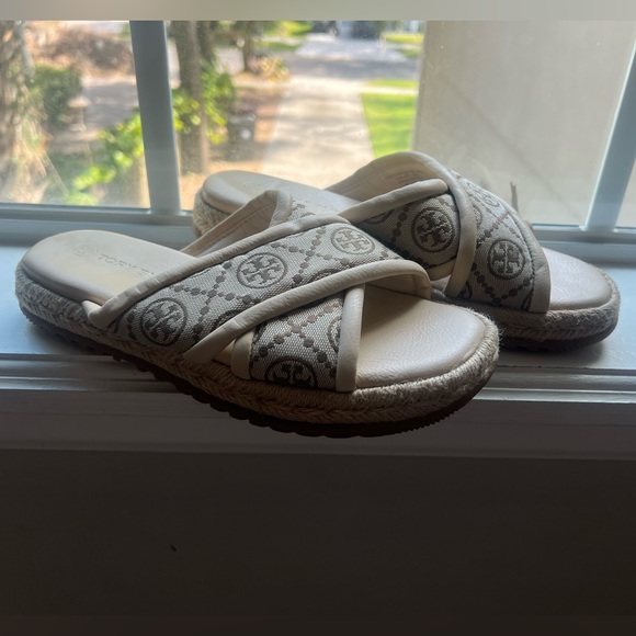Tory Burch T monogram Jacquard leather crisscross espadrille slide sandals - Picture 2 of 5